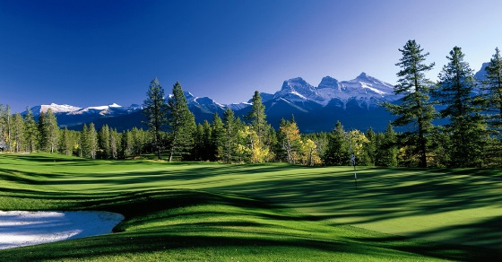 Silvertip Resort golf course - Canadian Rockies